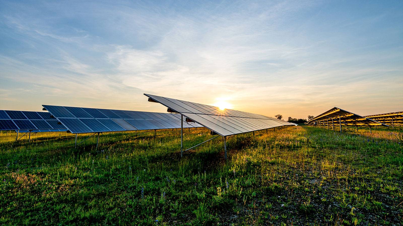Installation de panneau photovoltaïque pour autoconsommation Nîmes dans le Gard 30000