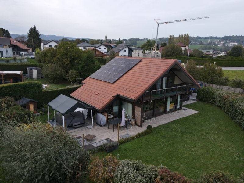 Installation de panneaux solaires par le Groupe Solaireau à Groisy 74570 en Haute Savoie