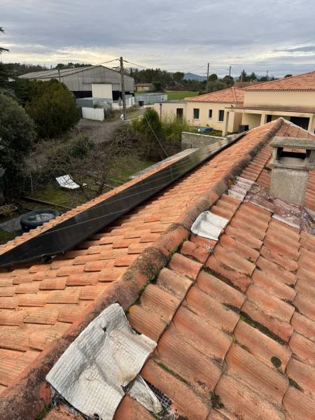 Installation d'une batterie virtuelle Mylight dans une maison à Saint-Hilaire-de-Brethmas dans le Gard par le Groupe Solaireau