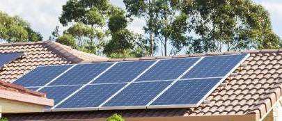 Kit panneaux solaires photovoltaïques installé par Groupe Solaireau en Occitanie.