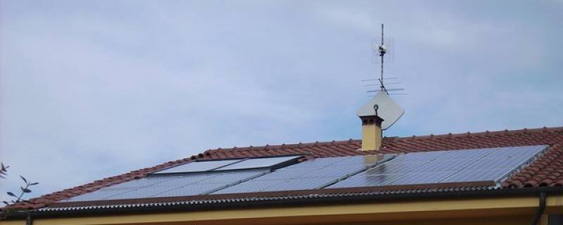 Panneaux solaires dans le 30360 VEZENOBRES dans l'Hérault.